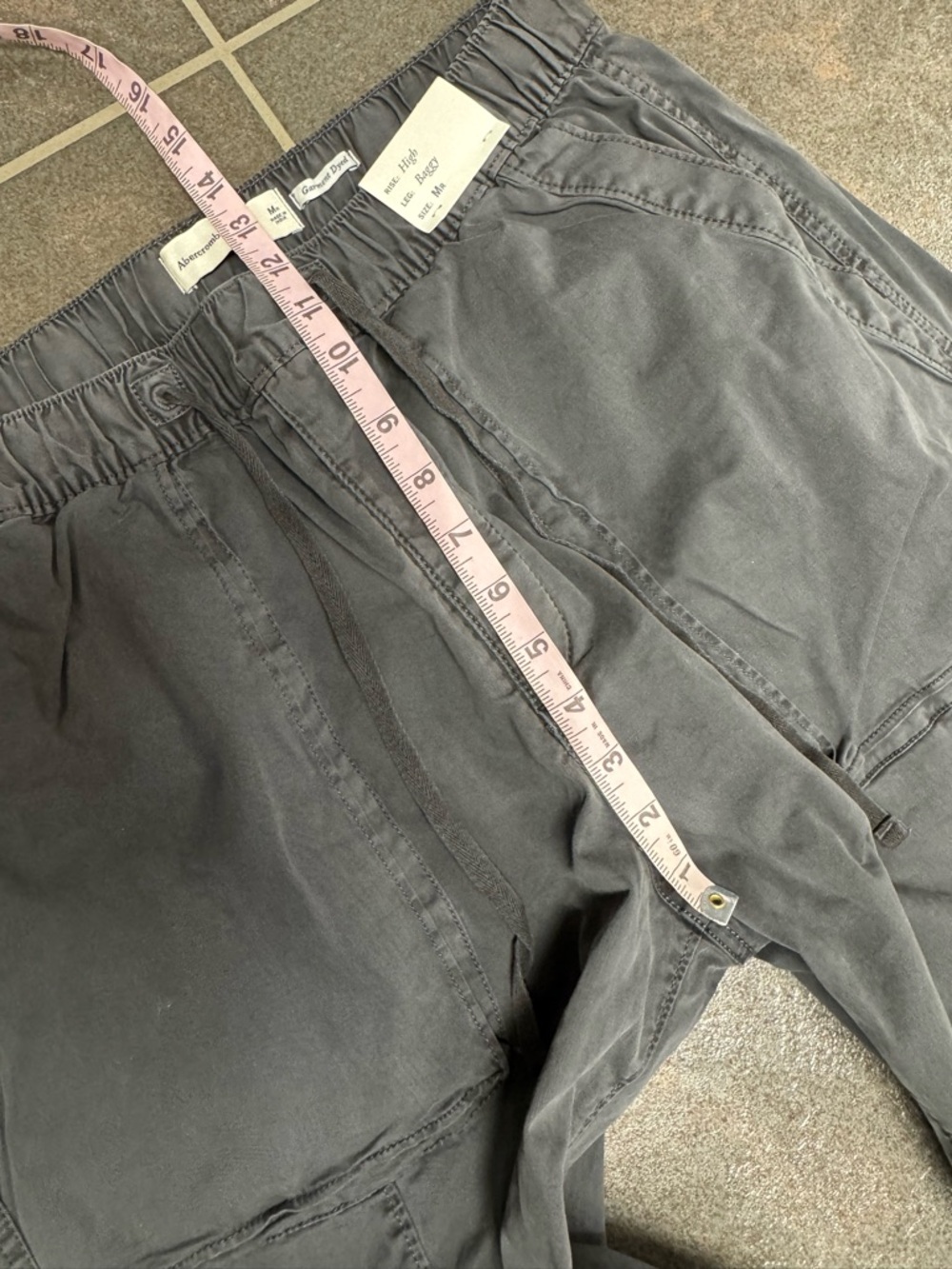 Abercrombie & Fitch Baggy Garment Dyed High Rise Cargo Pants Gray Medium NEW NWT - Picture 11 of 14
